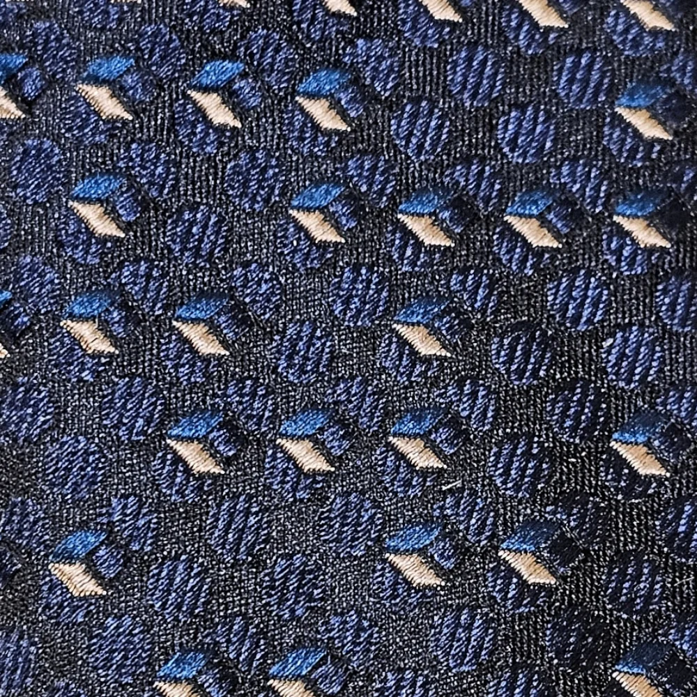 BOTTEGA VENETA TIE - Picture 16 of 16